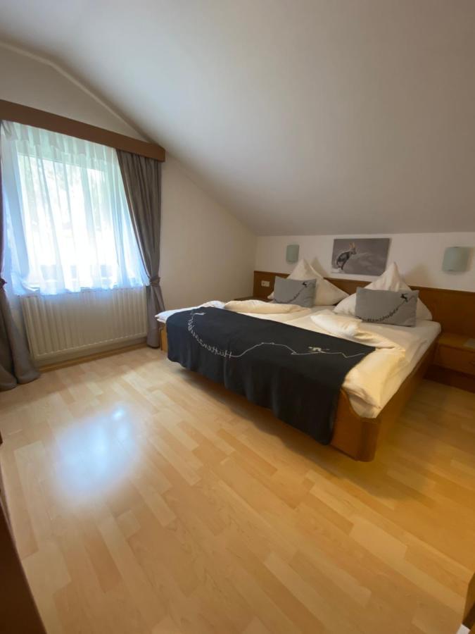 Landhaus Lackner Heiligenblut Exterior foto